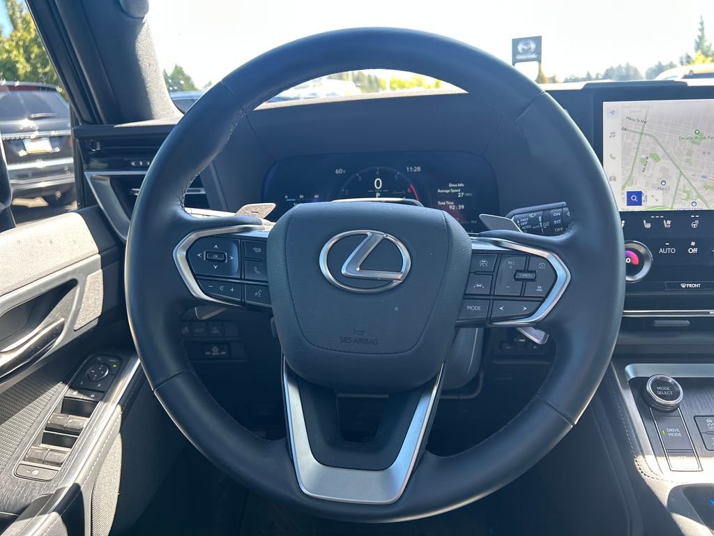 Used 2024 Lexus GX 550 w/ Cold Area Package AWD/4WD image 21