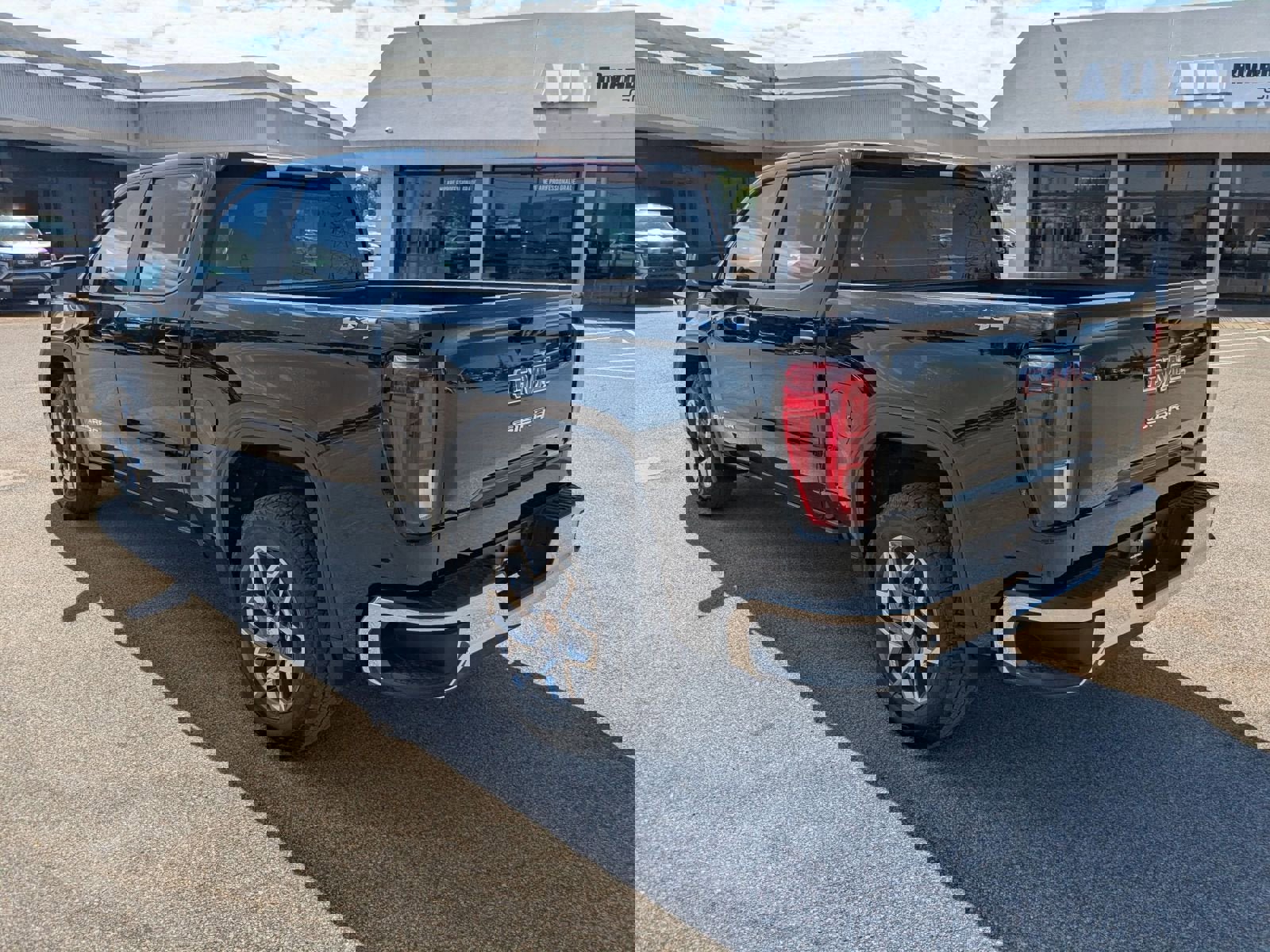 Used 2024 GMC Sierra 1500 Pro image 34