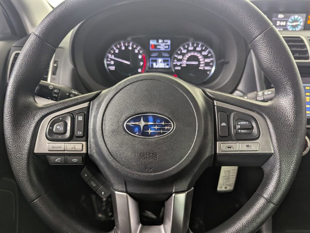 Used 2017 Subaru Forester 2.5i Premium AWD/4WD image 16