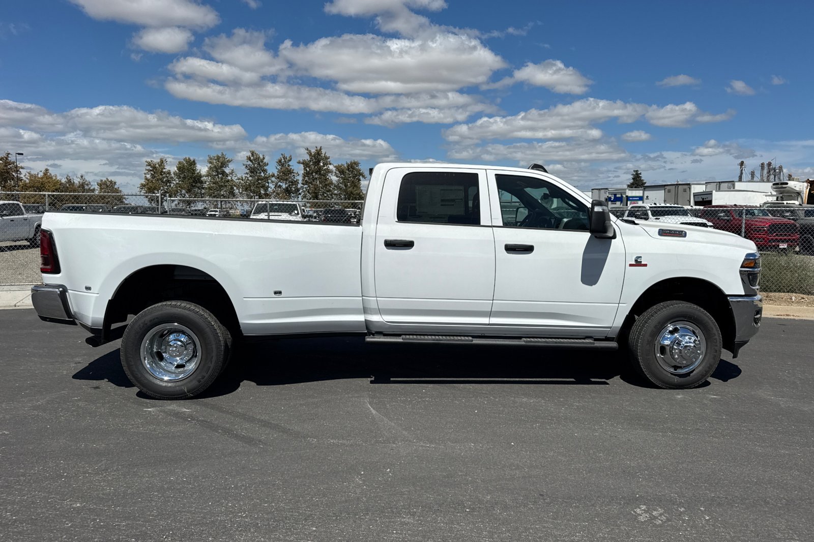 New 2027 RAM 3500 Tradesman AWD/4WD image 2