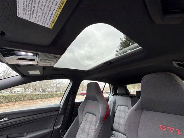 Used 2024 Volkswagen GTI SE image 22
