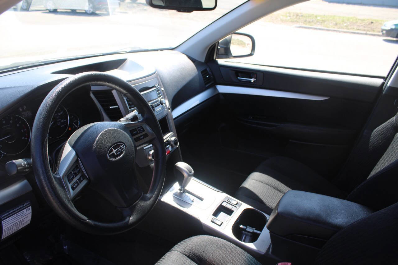 Used 2012 Subaru Outback 2.5i w/ Alloy Wheel Pkg image 19