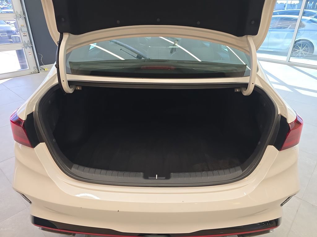 Used 2023 Kia Forte GT image 29