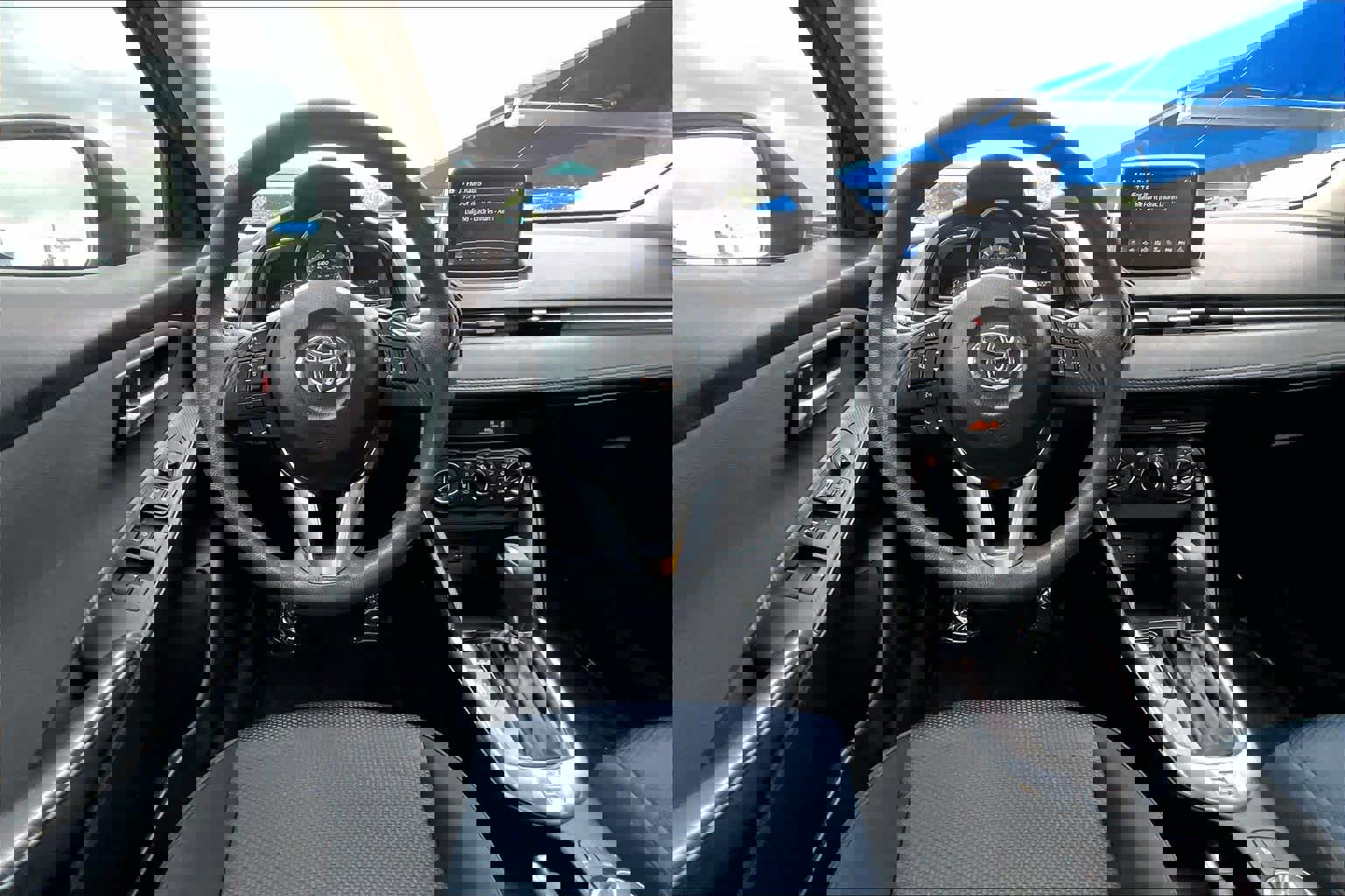 Used 2017 Toyota Yaris iA image 6