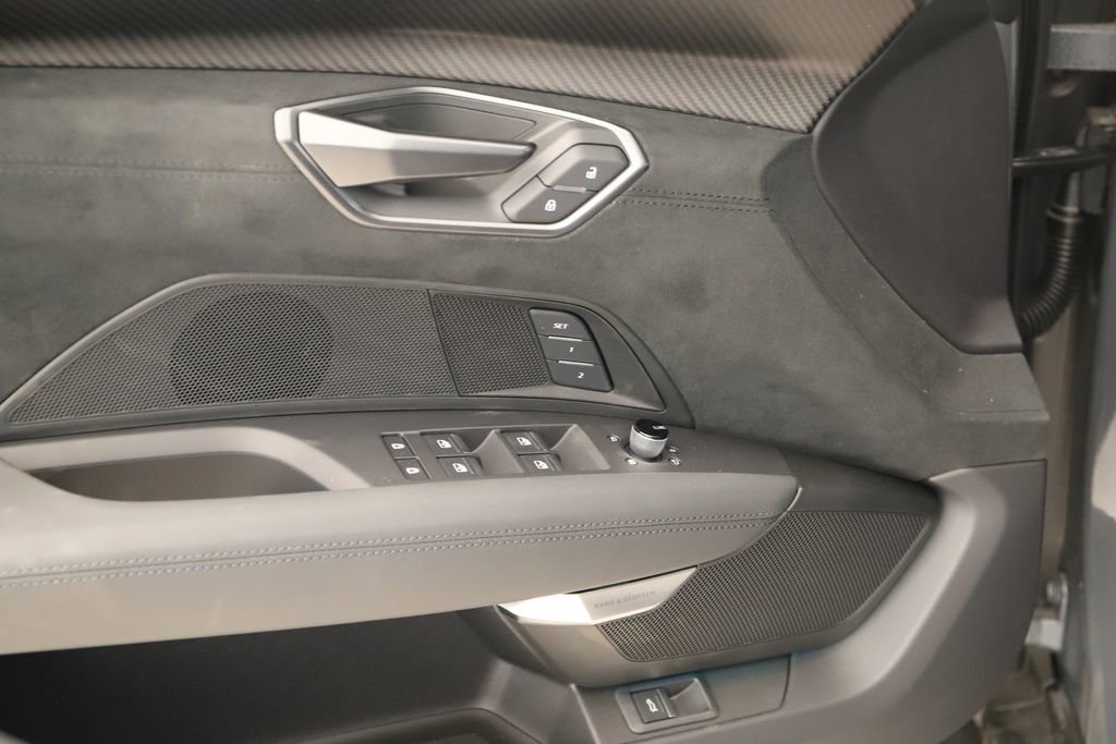New 2026 Audi RS e-tron GT performance AWD/4WD image 22