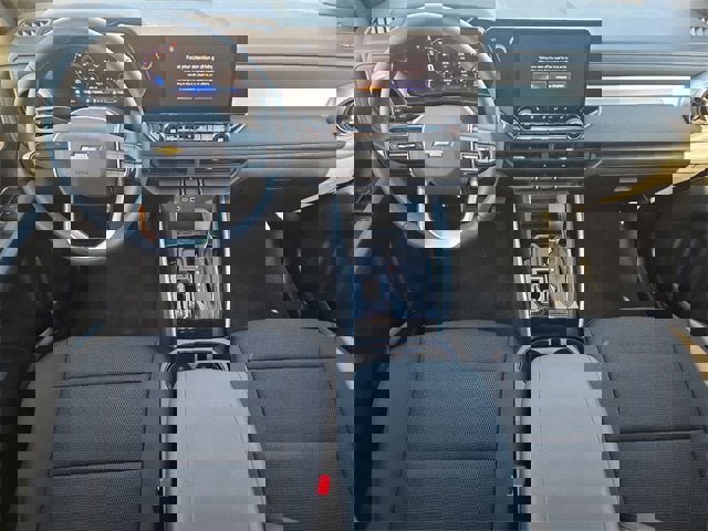 New 2025 Chevrolet Colorado LT image 14