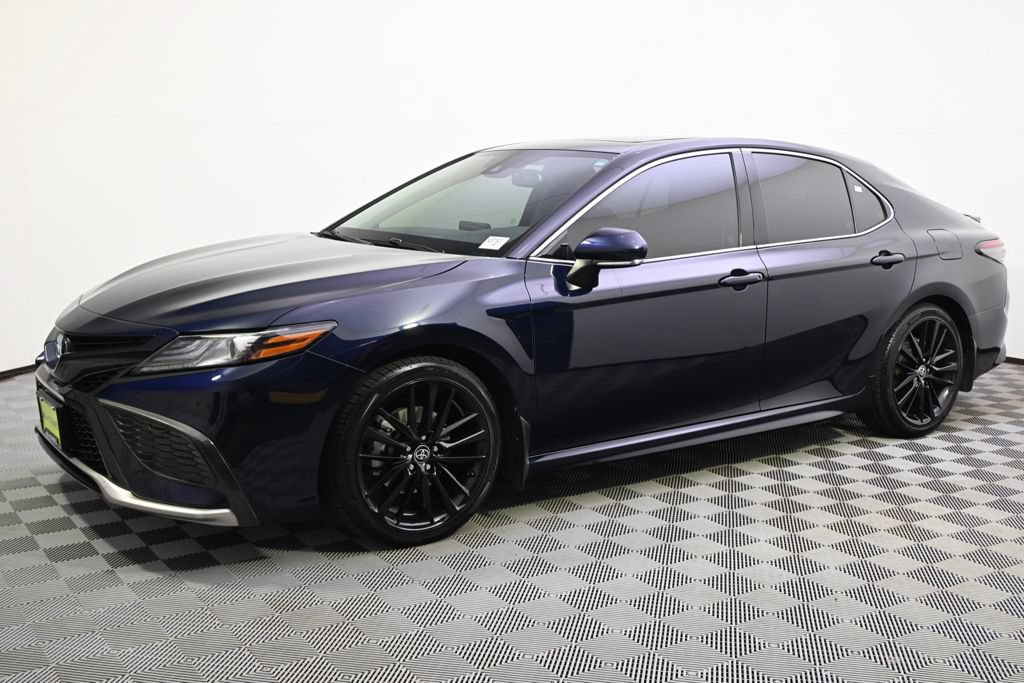 Used 2022 Toyota Camry XSE w/ Cold Weather Package FWD image 2