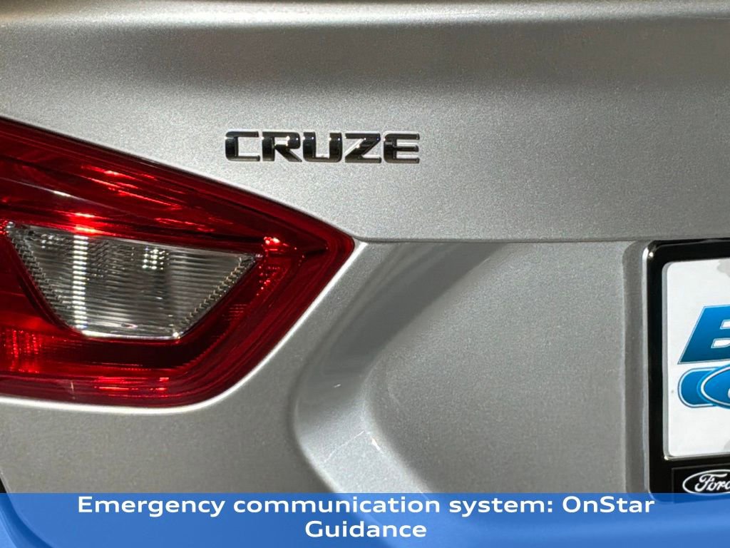 Used 2017 Chevrolet Cruze LT image 25