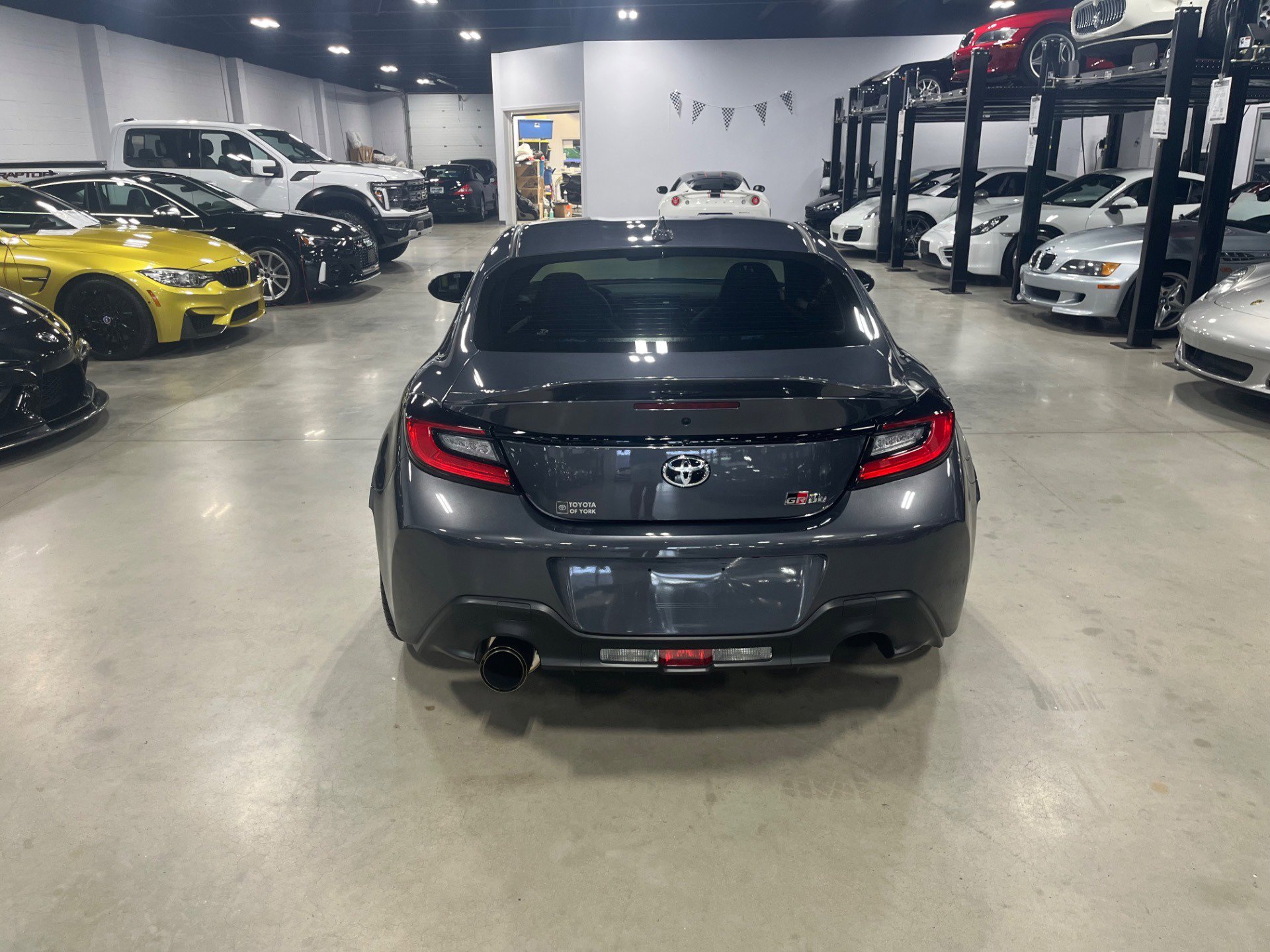 Used 2023 Toyota GR86 Premium image 9