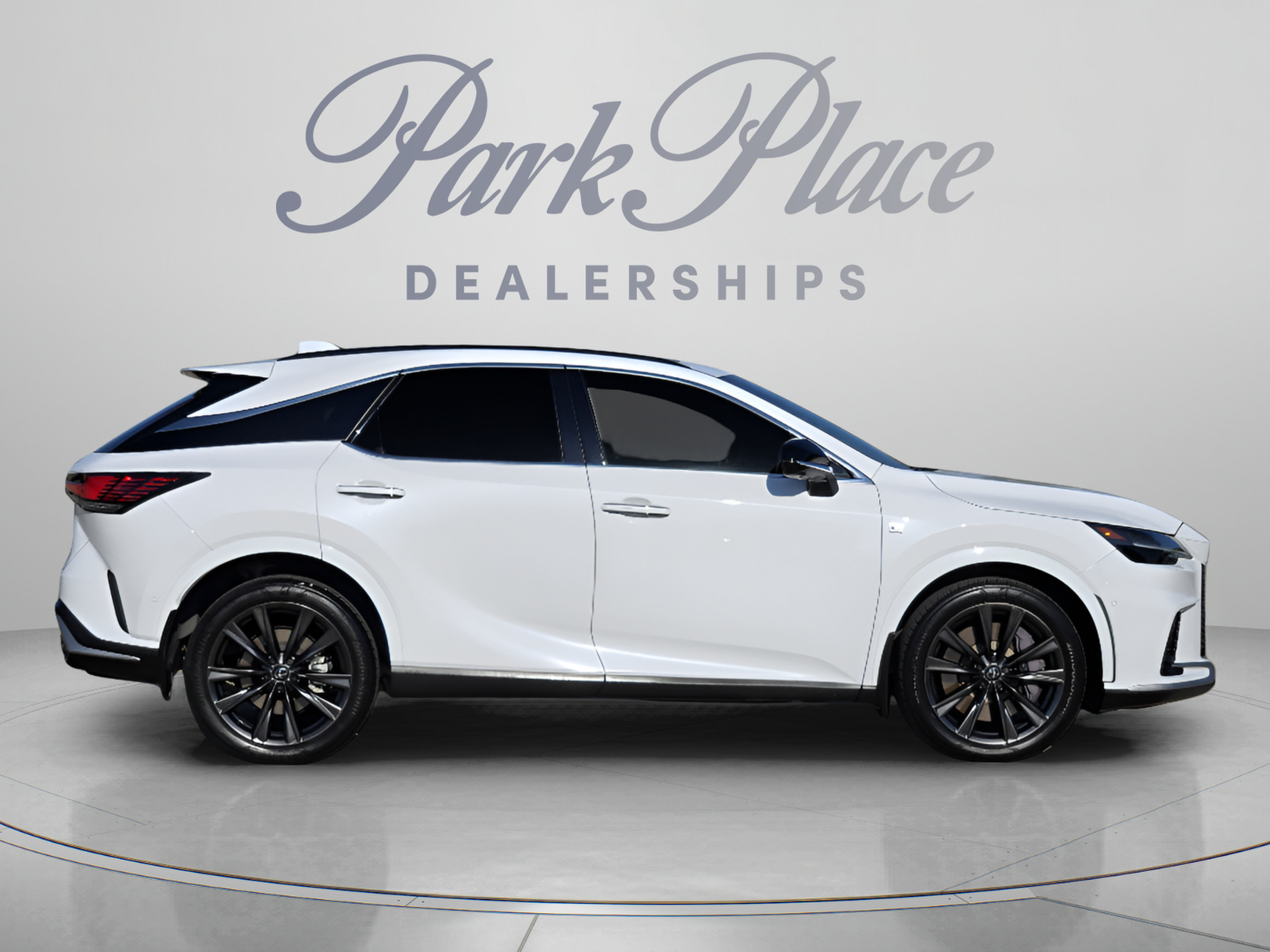 Used 2024 Lexus RX 350 F Sport w/ Convenience Package AWD/4WD image 5