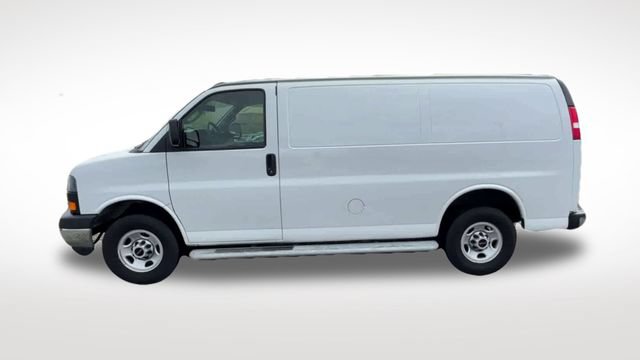 Used 2021 GMC Savana 2500 w/ Driver Convenience Package RWD image 5