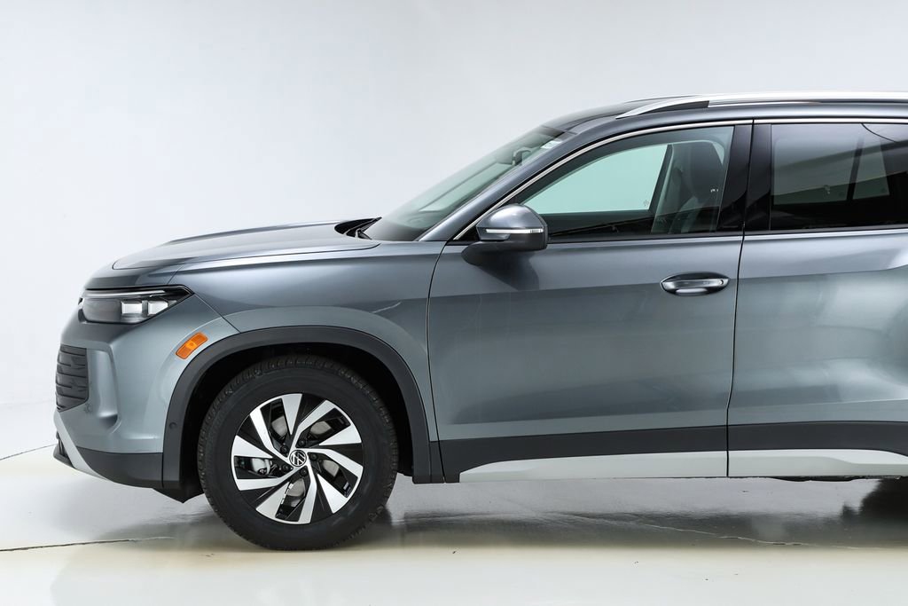 New 2026 Volkswagen Tiguan S image 40