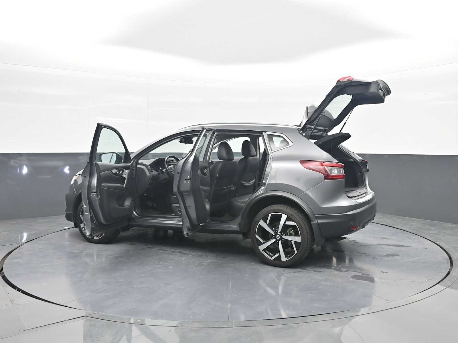Used 2022 Nissan Rogue Sport SL AWD/4WD image 48