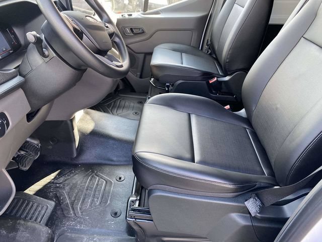 New 2026 Ford Transit 250 148 Medium Roof w/ Load Area Protection Package RWD image 13