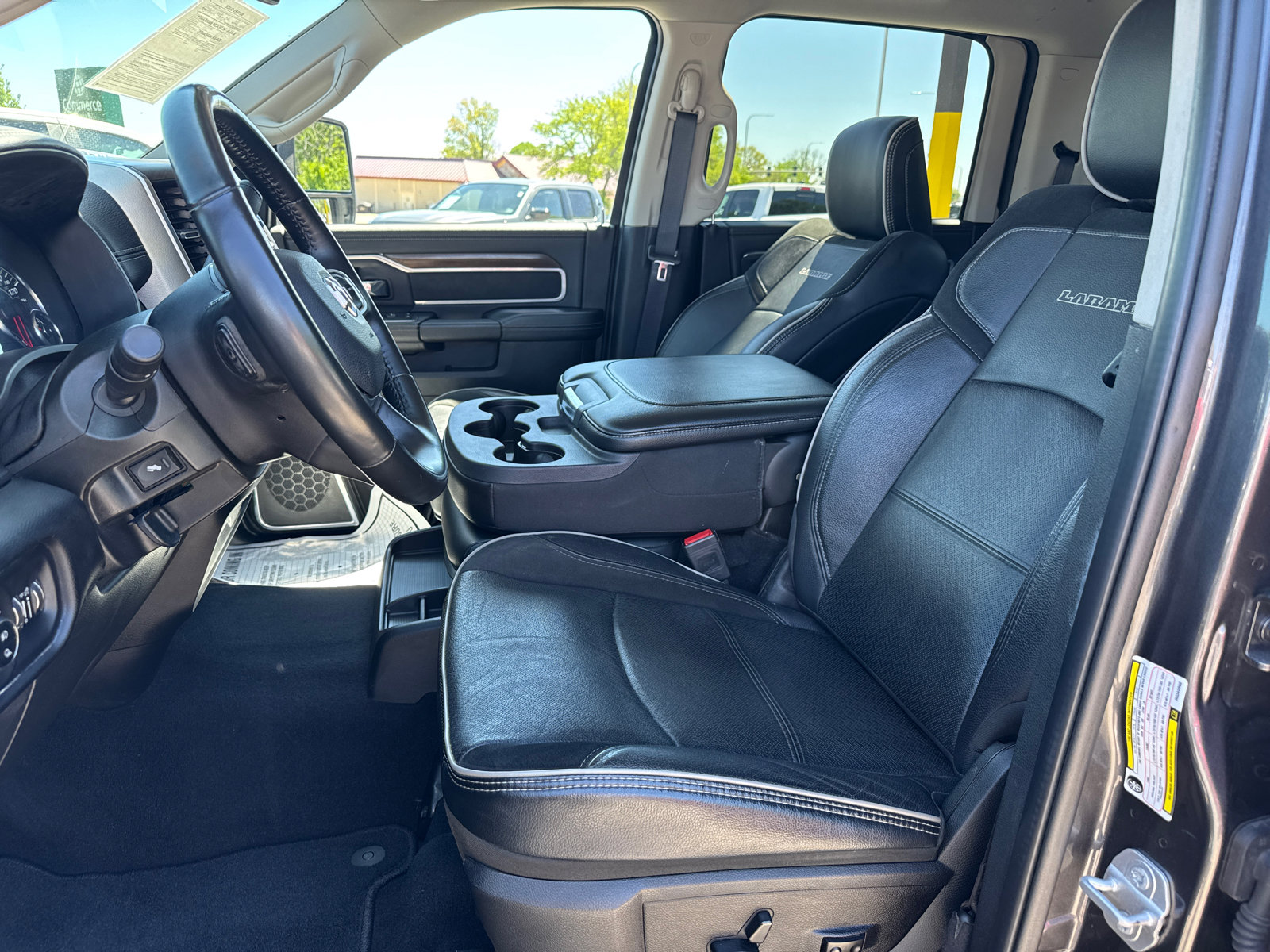 Used 2024 RAM 2500 Laramie AWD/4WD image 10