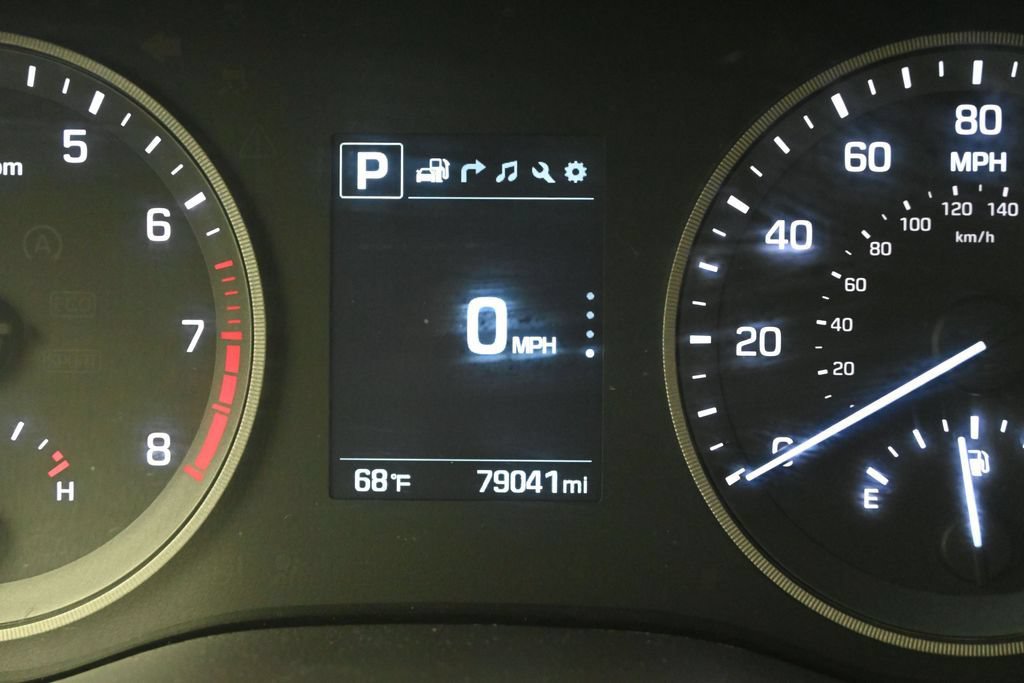 Used 2016 Hyundai Tucson SE w/ Option Group 02 AWD/4WD image 16