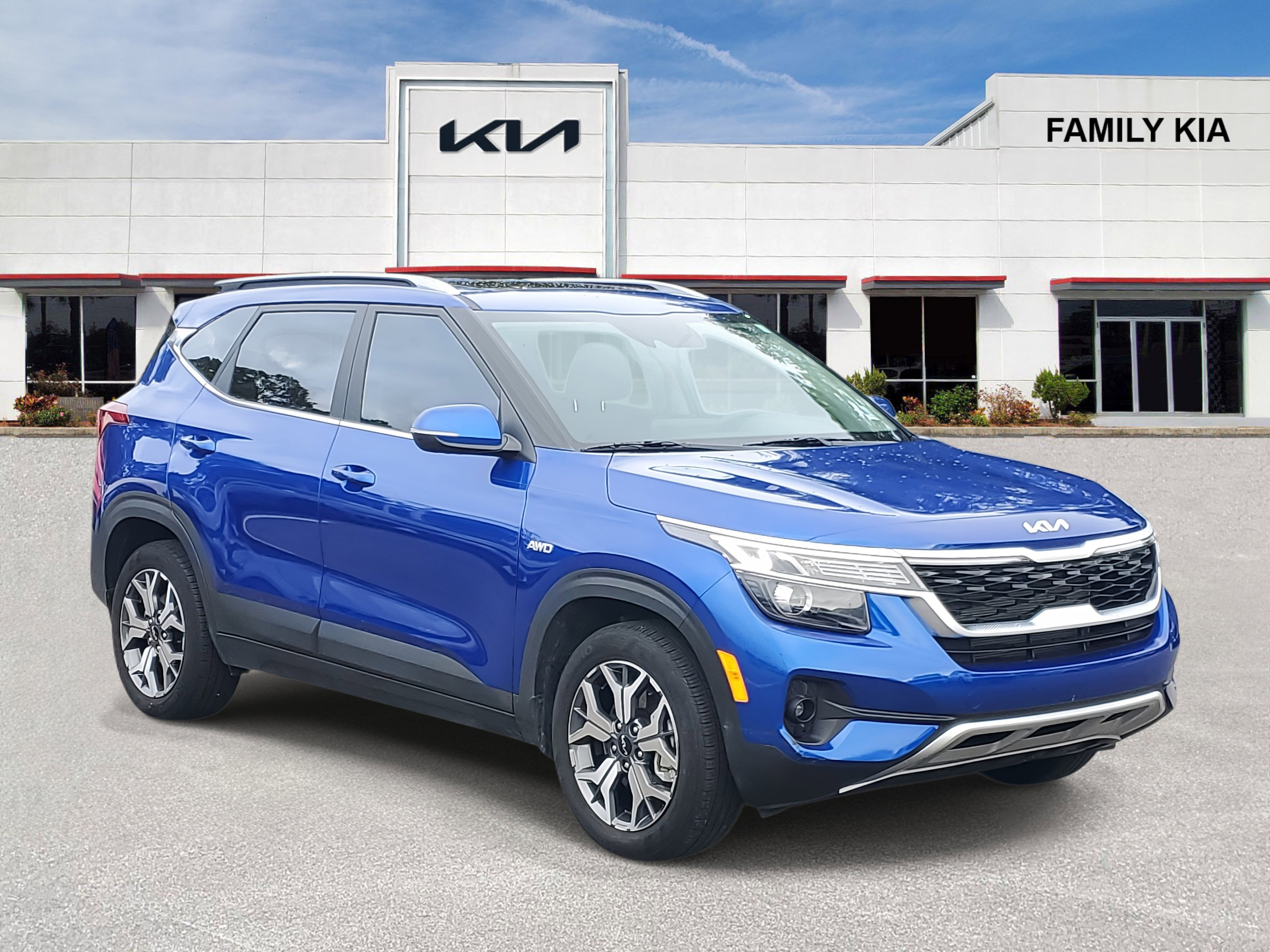 Certified 2023 Kia Seltos EX