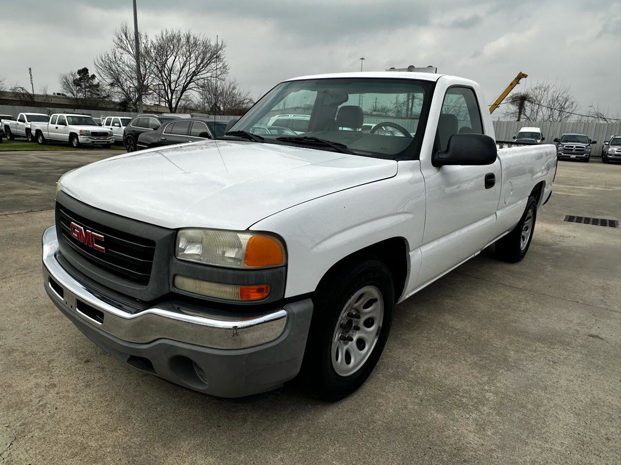 Used 2006 GMC Sierra 1500 W/T RWD image 2