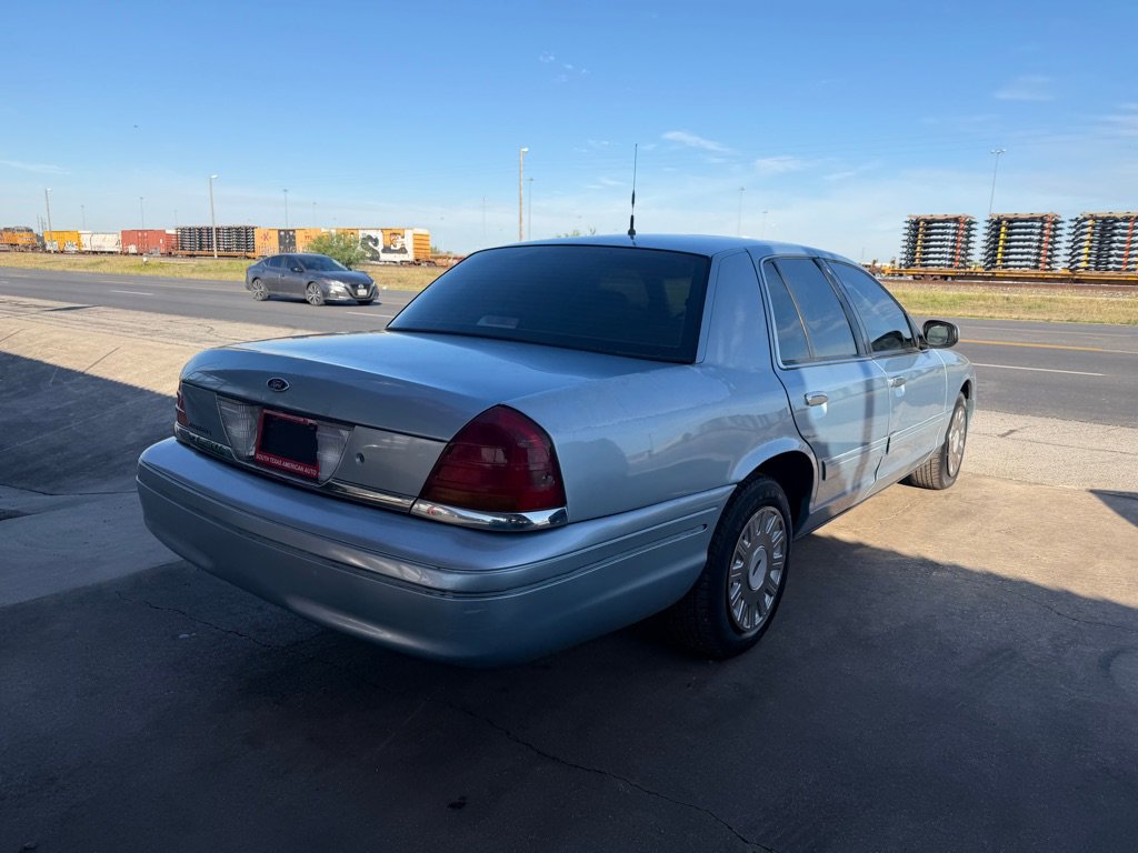 Used 2003 Ford Crown Victoria Police Interceptor image 17