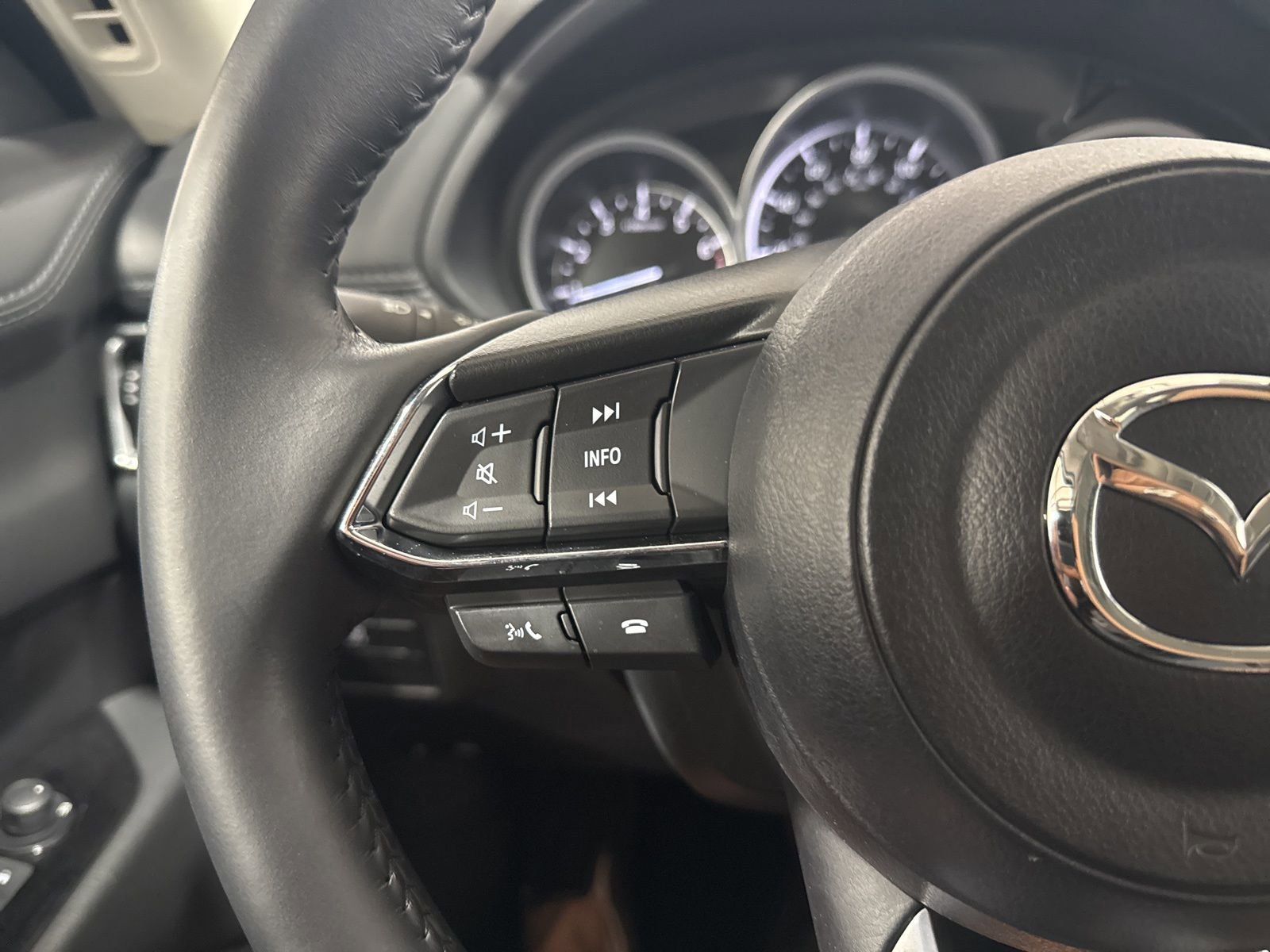 Certified 2023 MAZDA CX-5 AWD 2.5 S w/ Select Package image 12