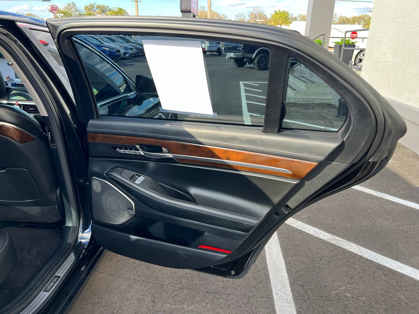 Used 2018 Genesis G90 5.0 Ultimate RWD image 55