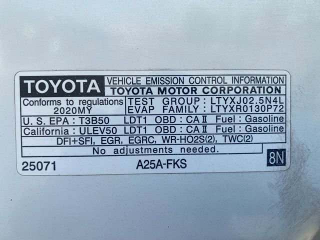 Used 2020 Toyota RAV4 LE w/ Carpet Mat Package image 13
