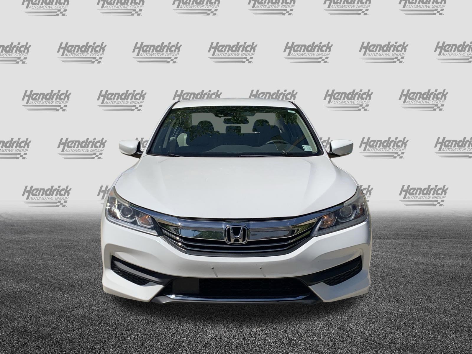 Used 2017 Honda Accord LX image 3