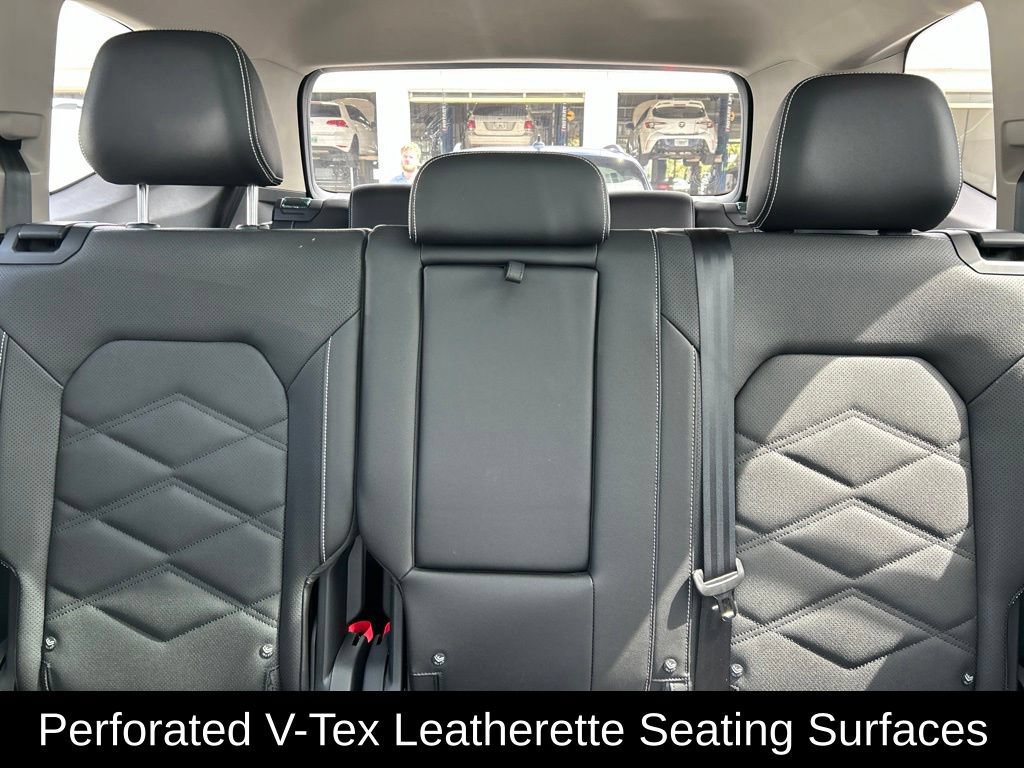 Certified 2026 Volkswagen Atlas SE w/ Panoramic Sunroof Package FWD image 13