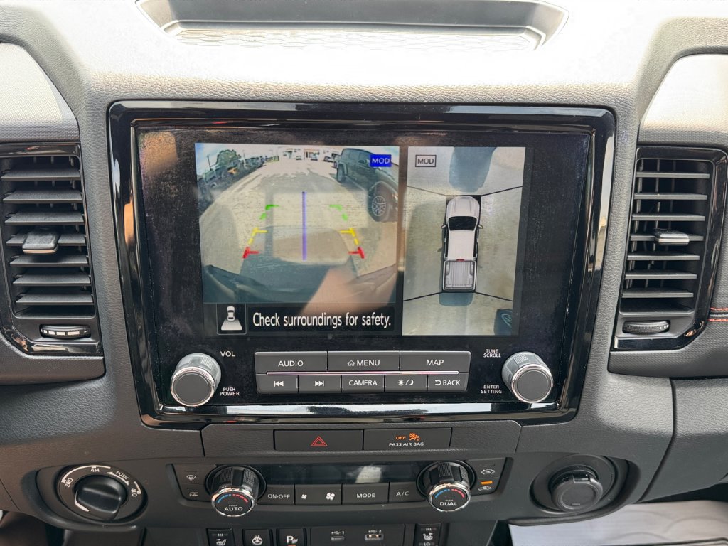 Used 2023 Nissan Frontier PRO-4X w/ Pro Convenience Package AWD/4WD image 18