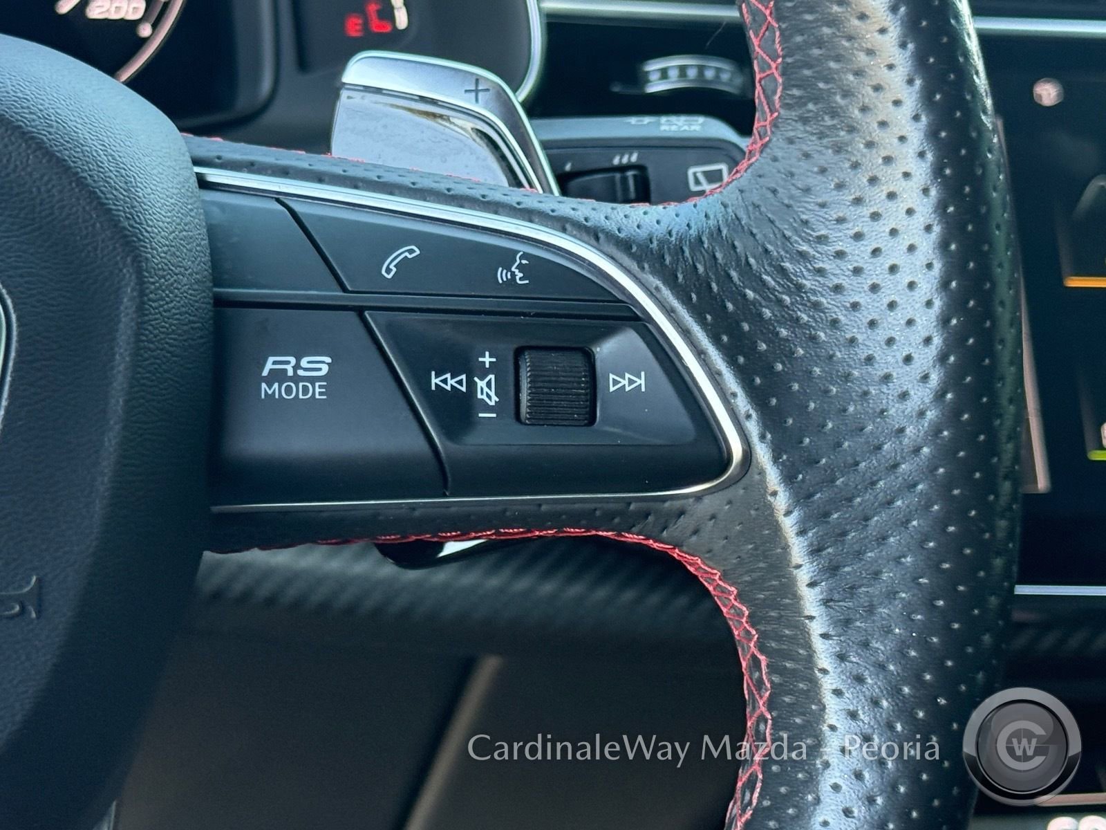 Used 2021 Audi RS Q8 w/ Black Optic Package image 18