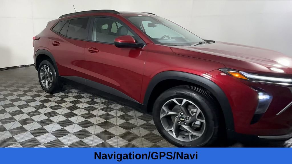Certified 2024 Chevrolet Trax LT w/ Driver Confidence Package image 5