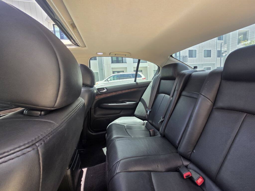 Used 2009 INFINITI G37 x Sedan w/ Premium Pkg AWD/4WD image 39