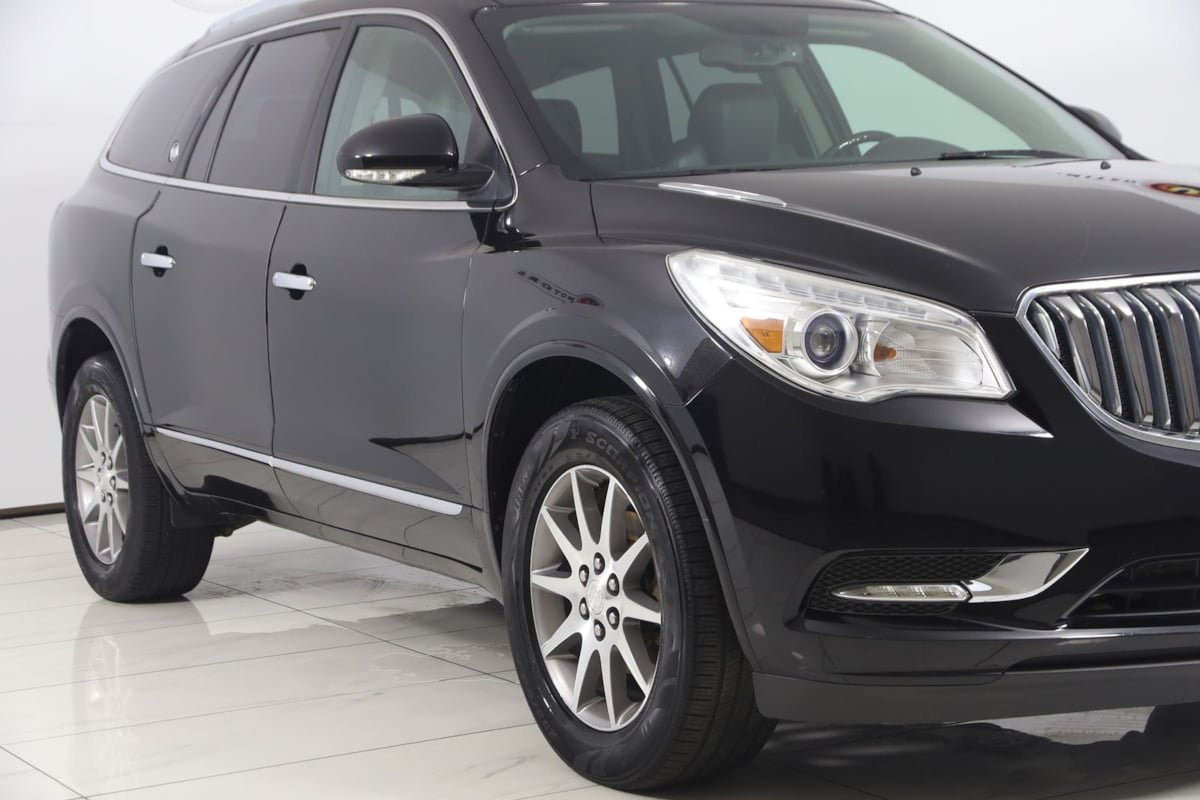 Used 2017 Buick Enclave Leather FWD image 36