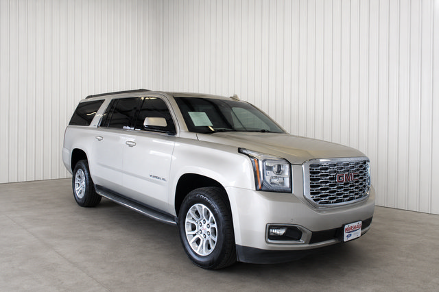 Used 2017 GMC Yukon XL SLT