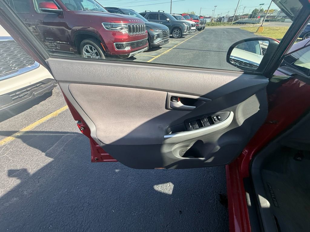 Used 2010 Toyota Prius One FWD image 11