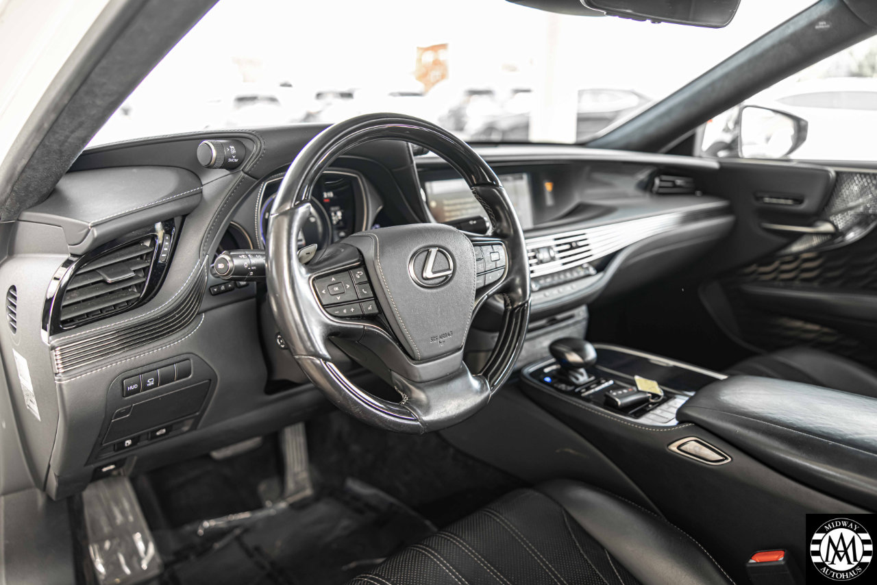 Used 2020 Lexus LS 500h AWD image 20