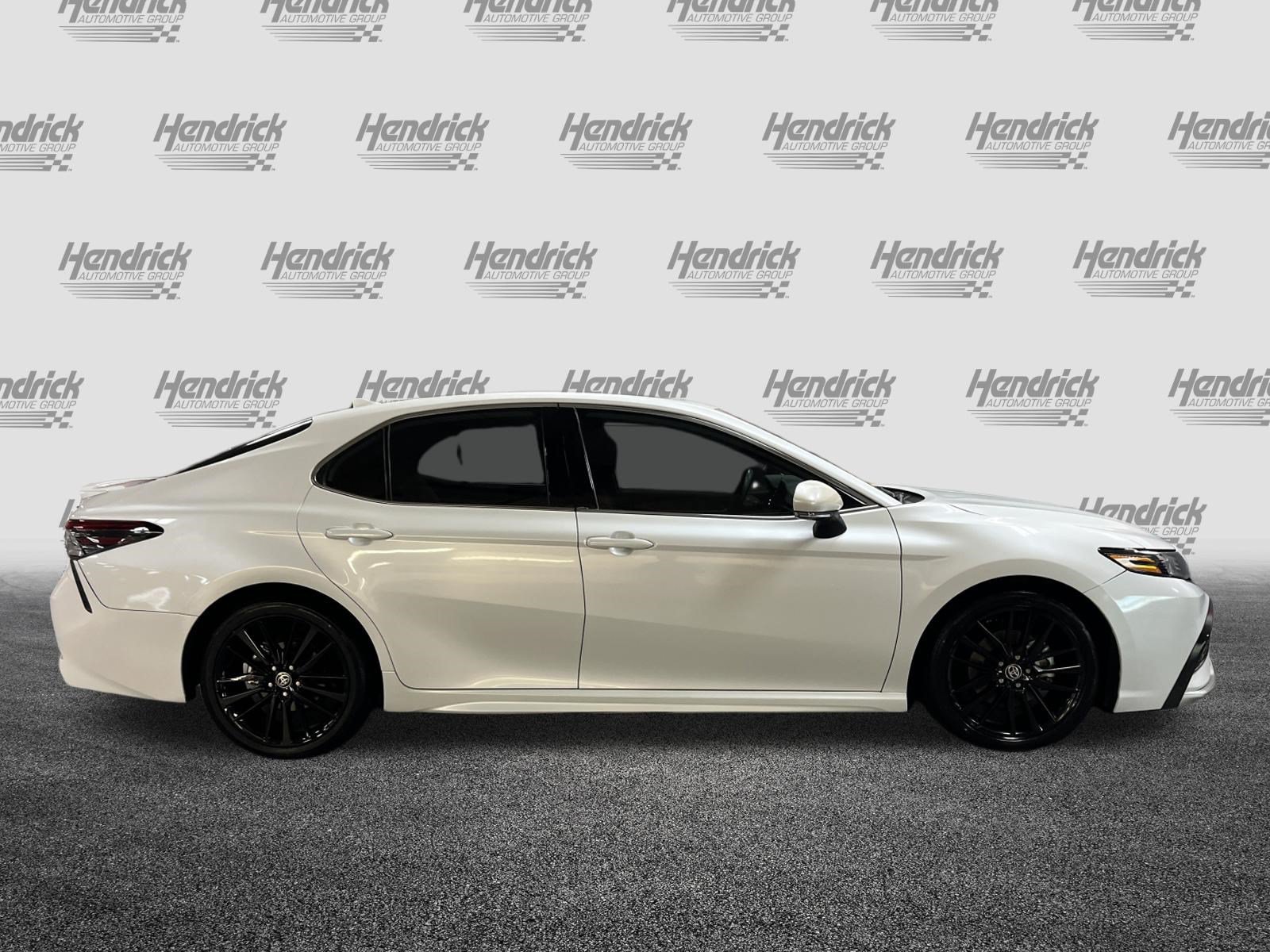 Used 2022 Toyota Camry XSE FWD image 11
