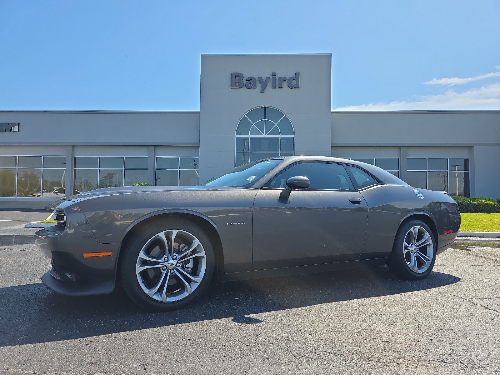 Used 2021 Dodge Challenger R/T RWD image 1