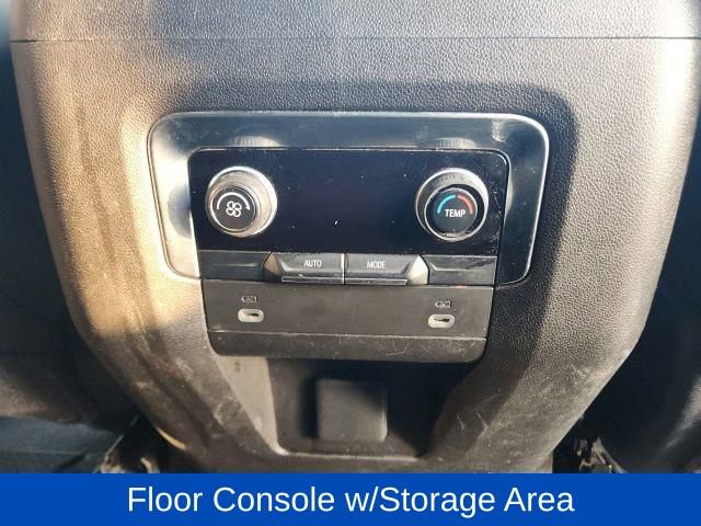 Used 2021 Chevrolet Suburban LS image 16