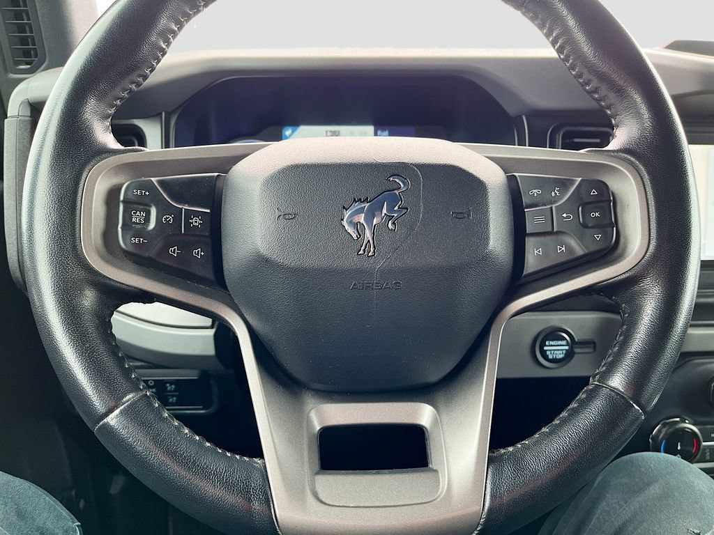 Used 2022 Ford Bronco Black Diamond AWD/4WD image 11