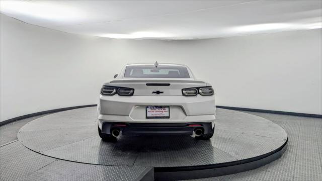 Used 2021 Chevrolet Camaro LT w/ RS Package image 8