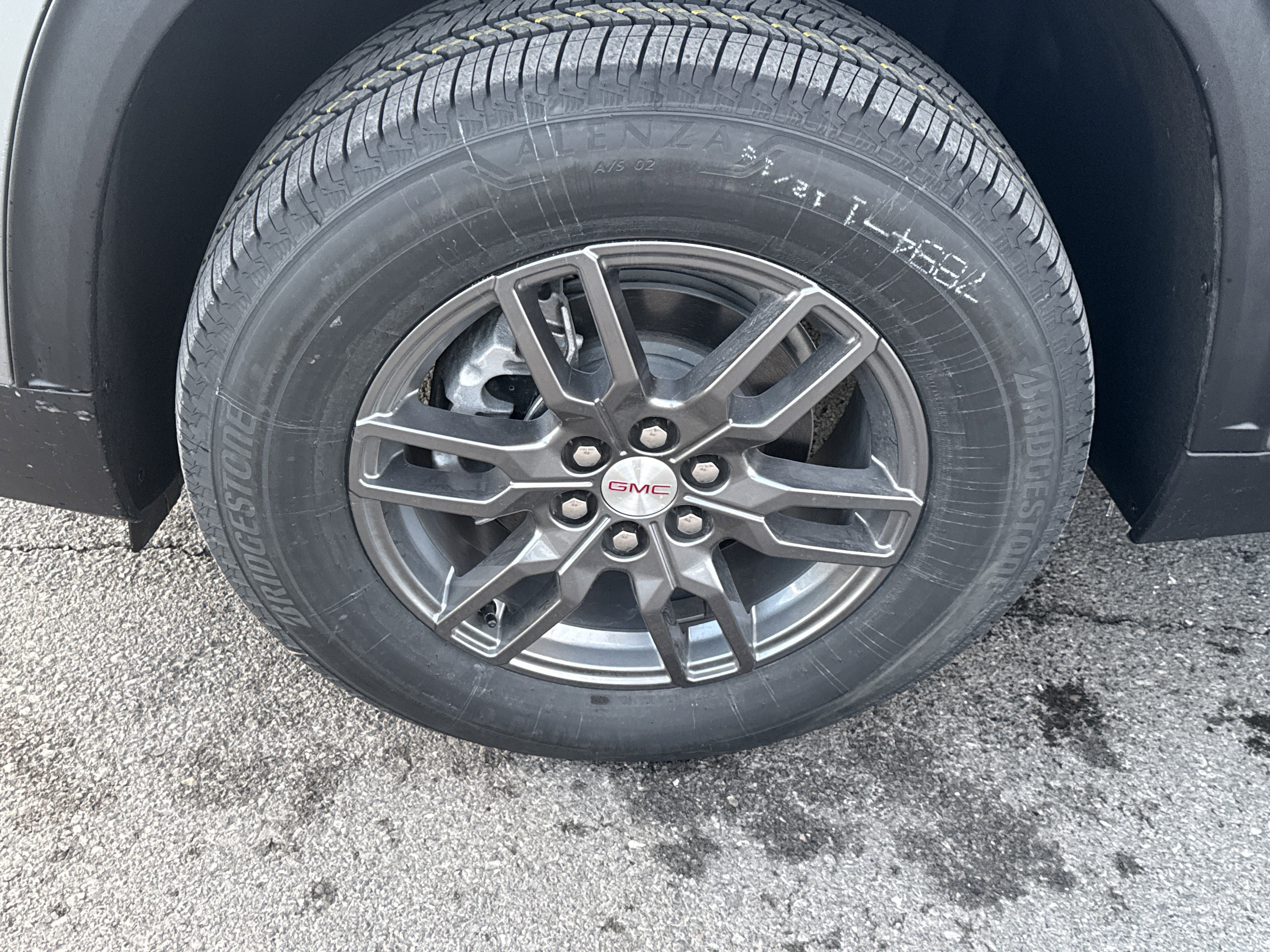 New 2026 GMC Acadia Elevation image 10