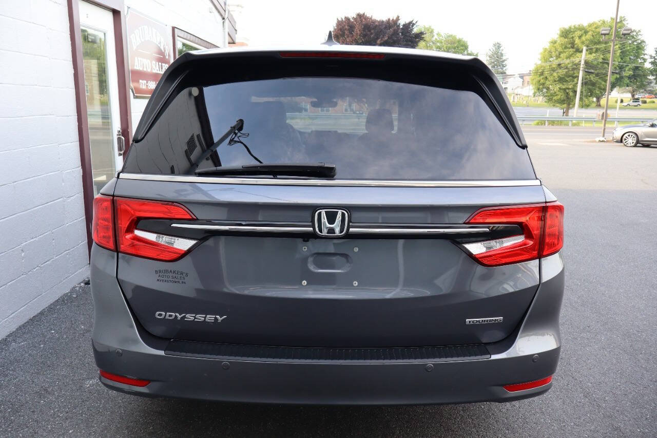 Used 2023 Honda Odyssey Touring image 3