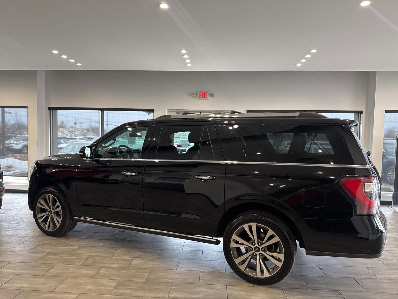 Used 2021 Ford Expedition Max Limited AWD/4WD image 10