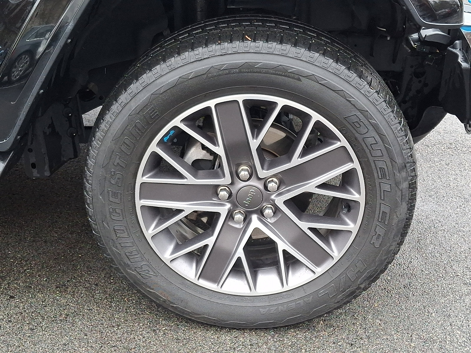 Used 2022 Jeep Wrangler Unlimited Sahara image 8