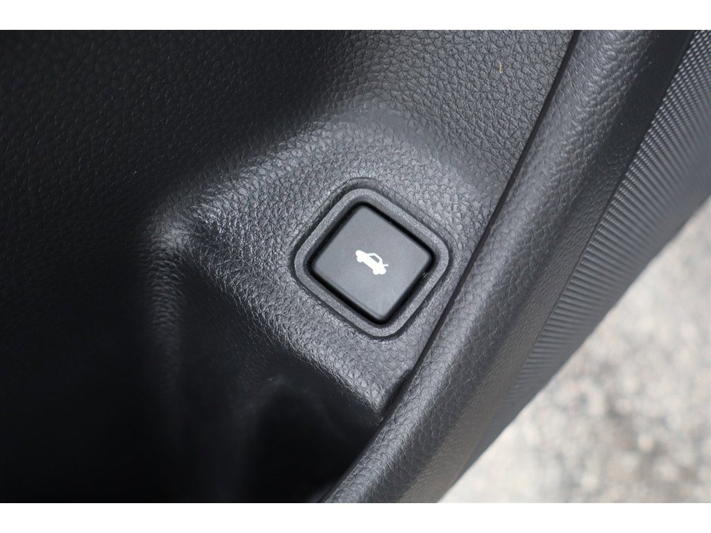 Used 2022 Honda Accord Touring image 21