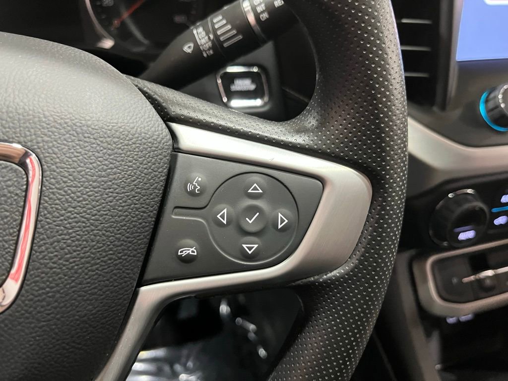 Certified 2023 GMC Acadia SLE w/ Driver Convenience Package image 29