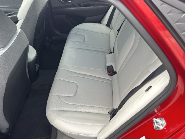 Certified 2024 Hyundai Elantra Limited FWD image 14