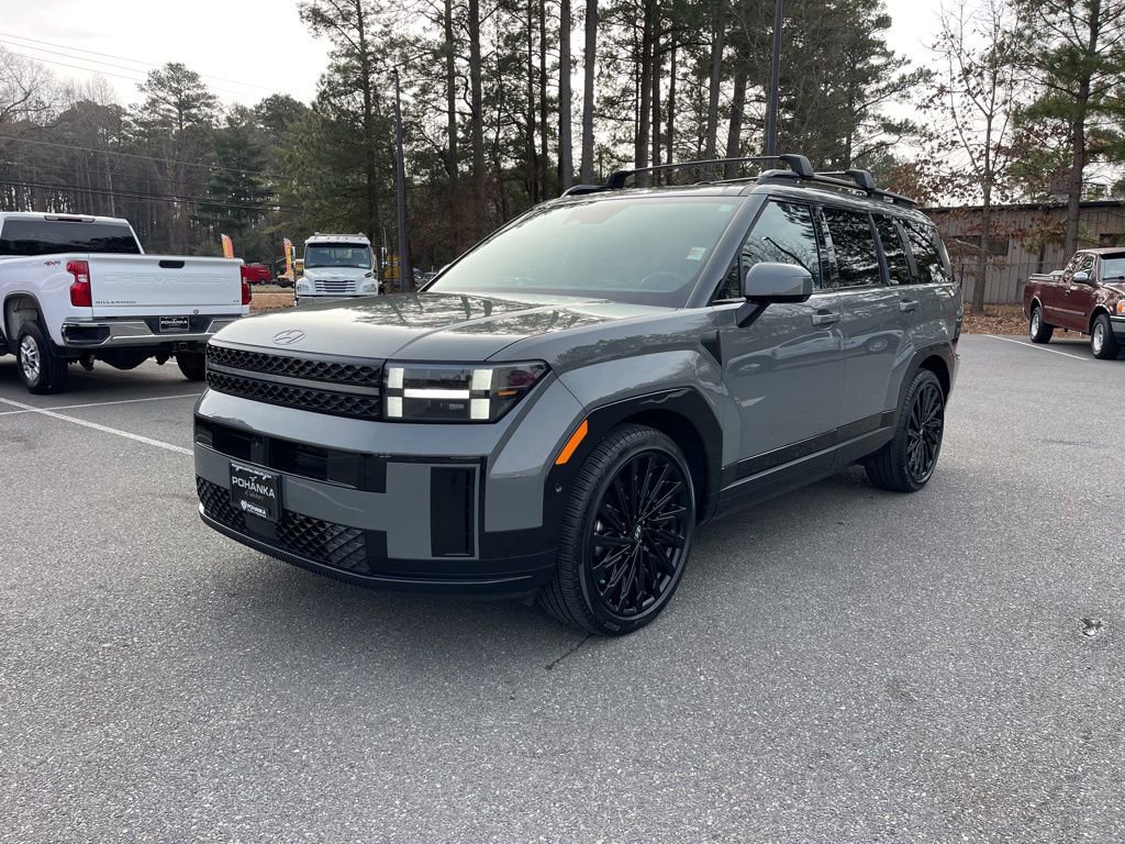 Used 2025 Hyundai Santa Fe Calligraphy image 2