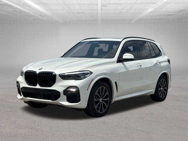 Used 2021 BMW X5 M50i AWD/4WD image 3